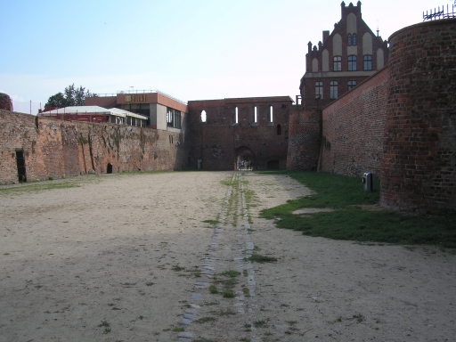 Torun06